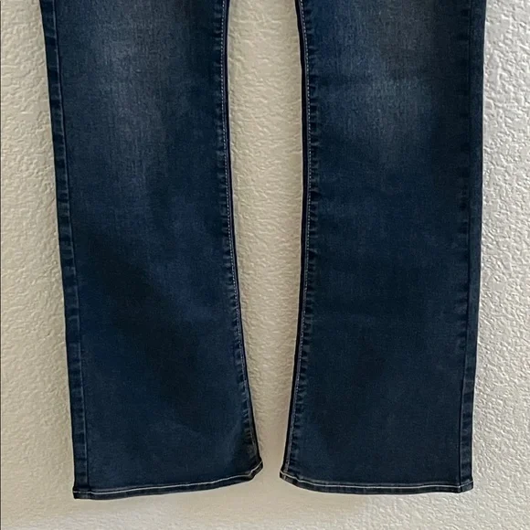 True Religion Becca Crystal Flap Rhinestone Mid Rise Bootcut Jeans Size 26 - Picture 4 of 8